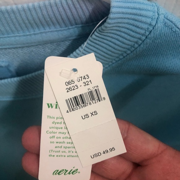Brand new aerie crewneck - Picture 2 of 4